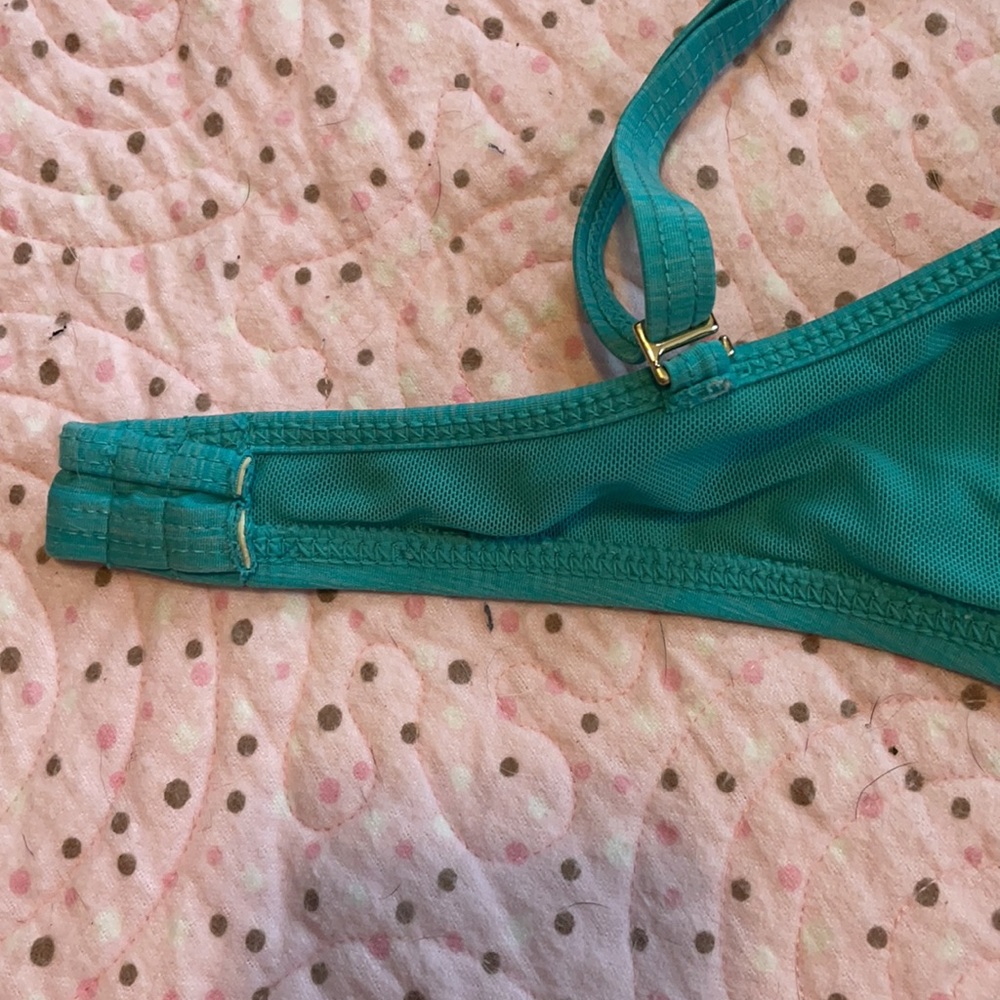 Sunsets Underwire Bikini Top - Picture 9 of 10